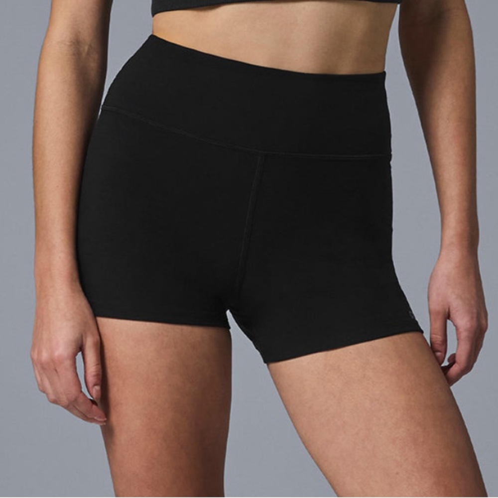 Alo NWT Alosoft High Waist Carefree Shorts